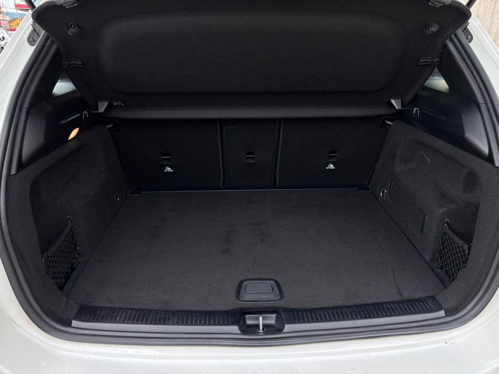 Mercedes-Benz B 180 2020