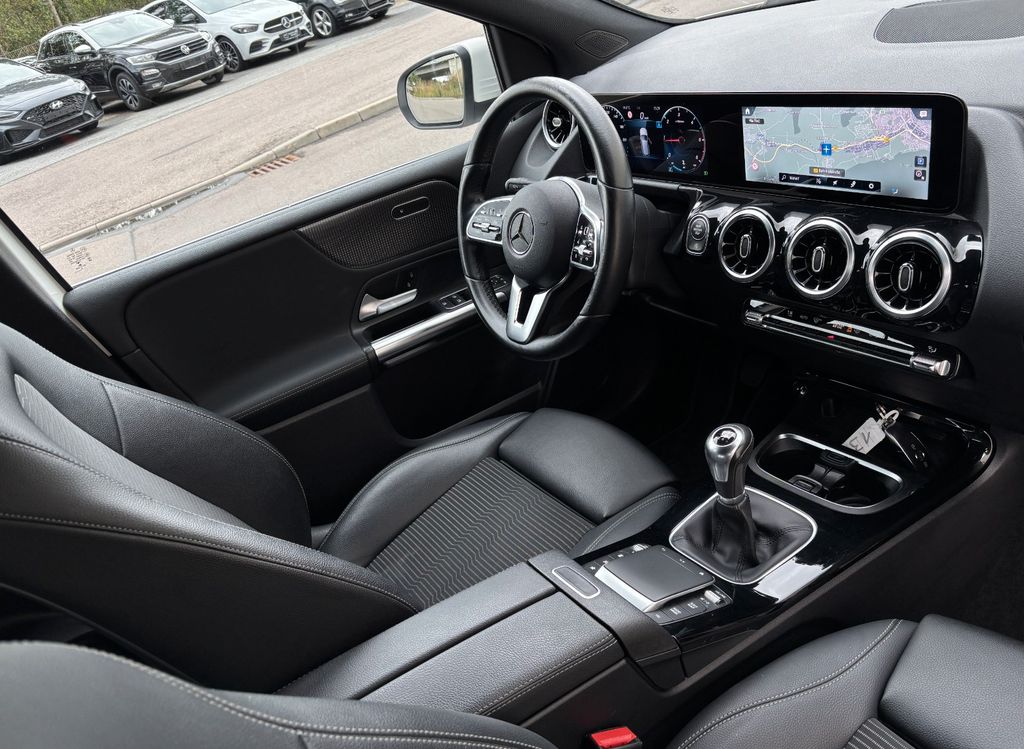 Mercedes-Benz B 180 2020