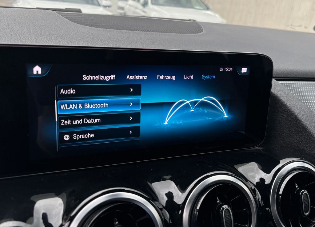 Mercedes-Benz B 180 2020