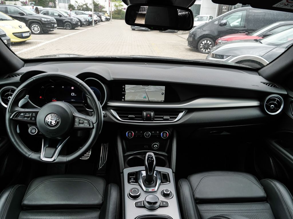Alfa Romeo Stelvio 2024