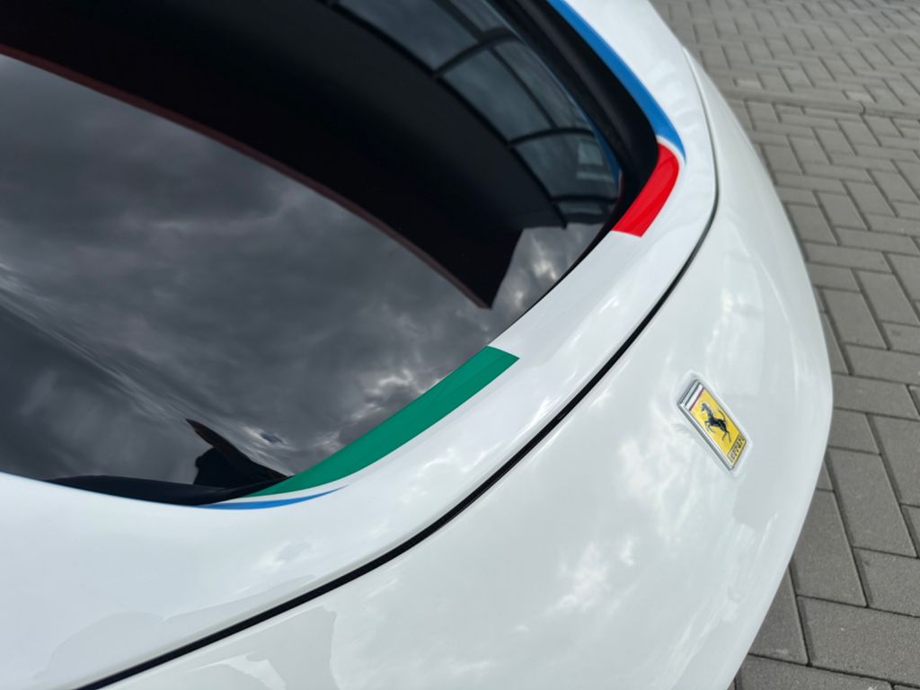 Ferrari SF90 2022