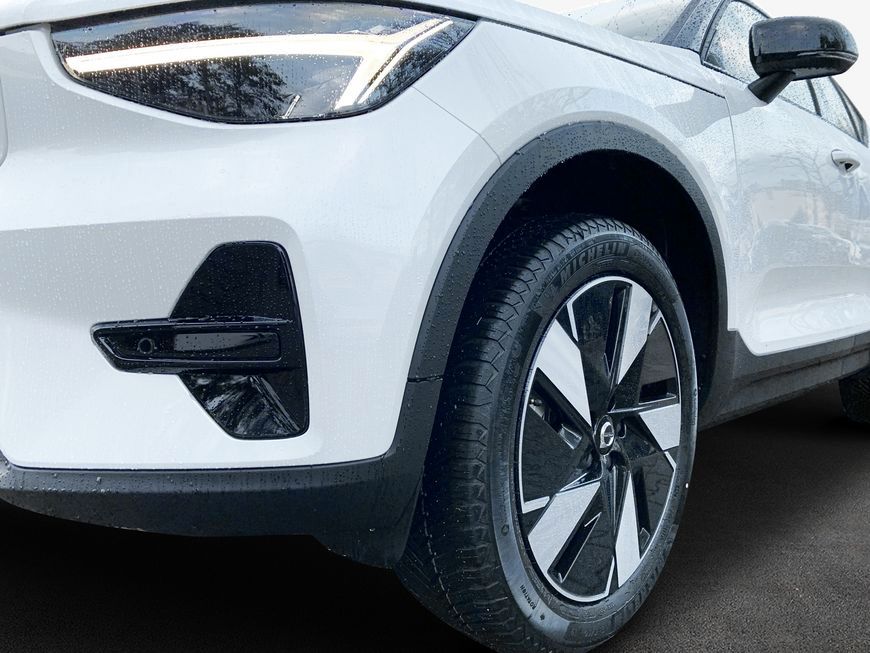 Volvo XC40 2024