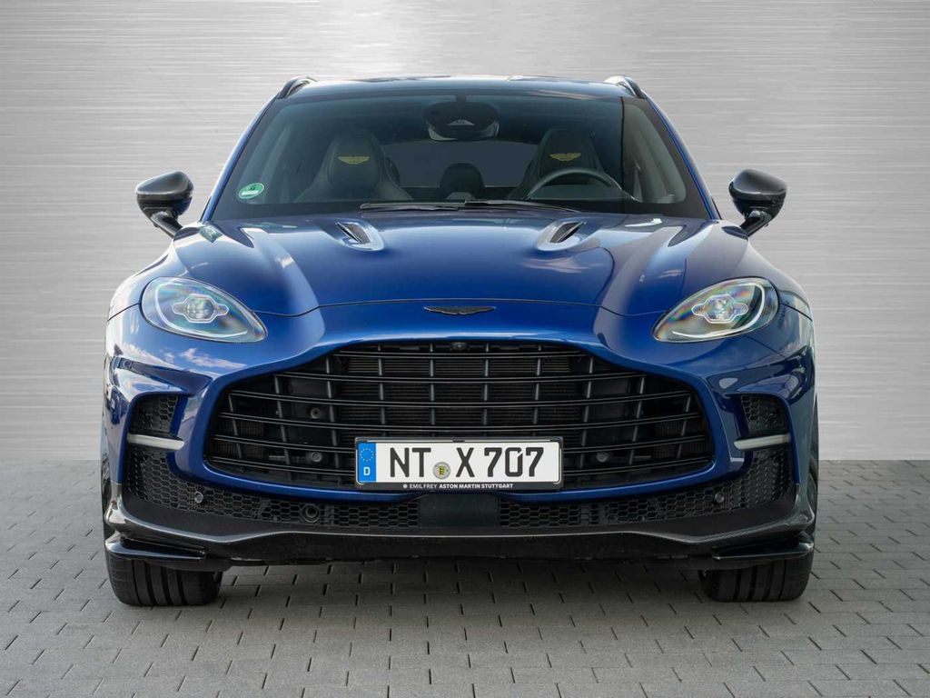 Aston Martin DBX 2024