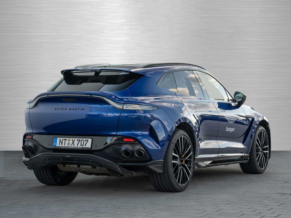 Aston Martin DBX 2024