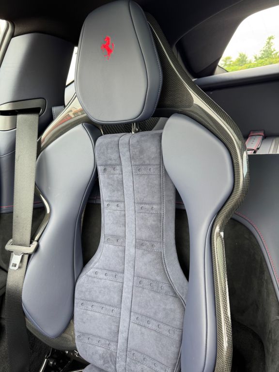 Ferrari 12Cilindri 2025