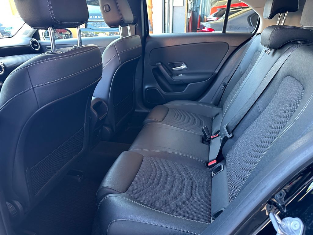 Mercedes-Benz A 180 2021