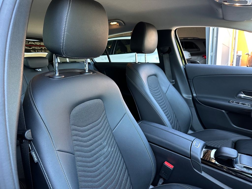 Mercedes-Benz A 180 2021