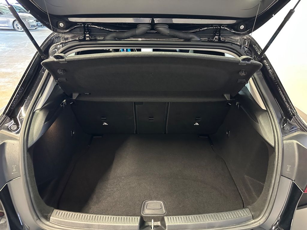 Mercedes-Benz A 180 2021