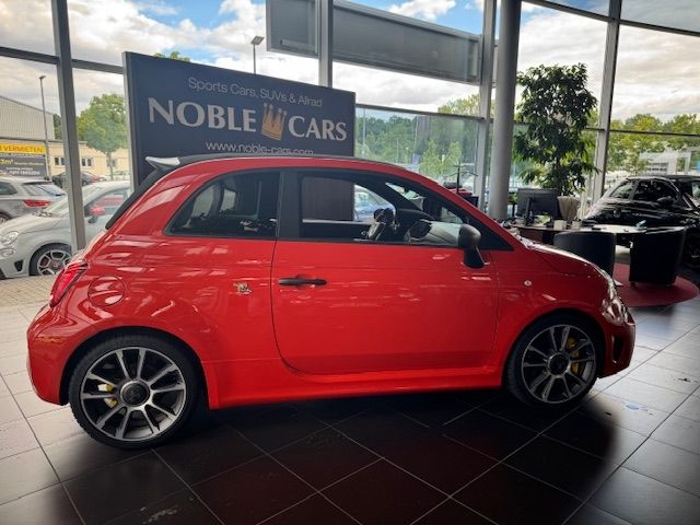Abarth 695C 2024