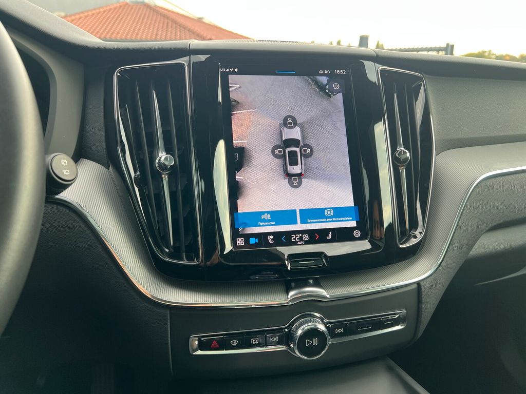 Volvo XC60 2025