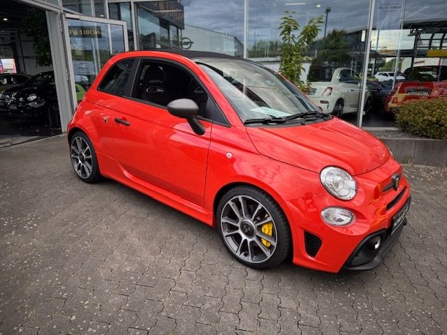 Abarth 695C 2024