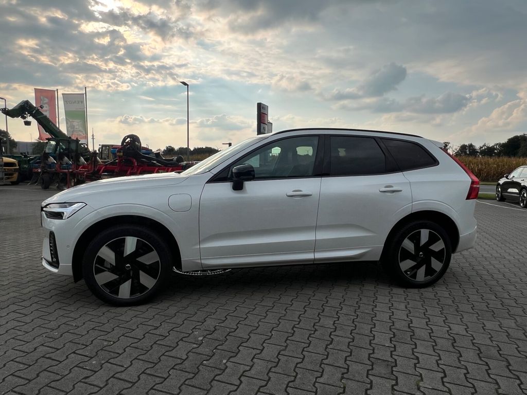 Volvo XC60 2025
