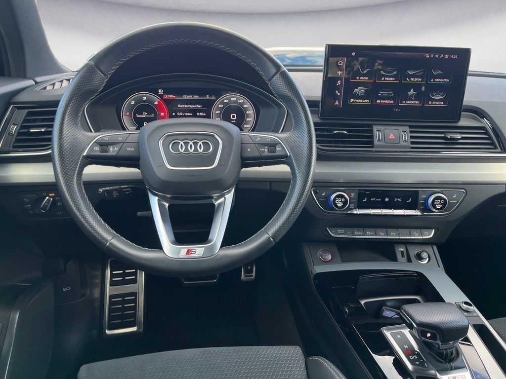 Audi SQ5 2022