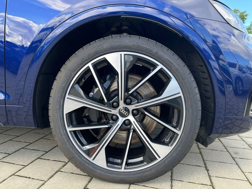 Audi SQ5 2022