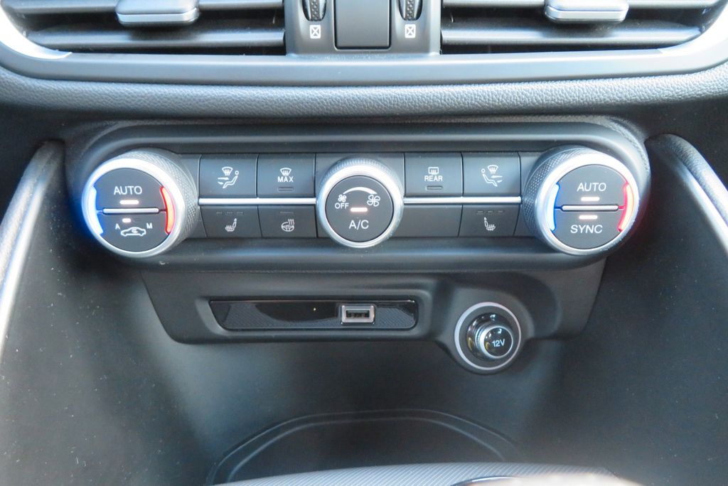 Alfa Romeo Giulia 2023