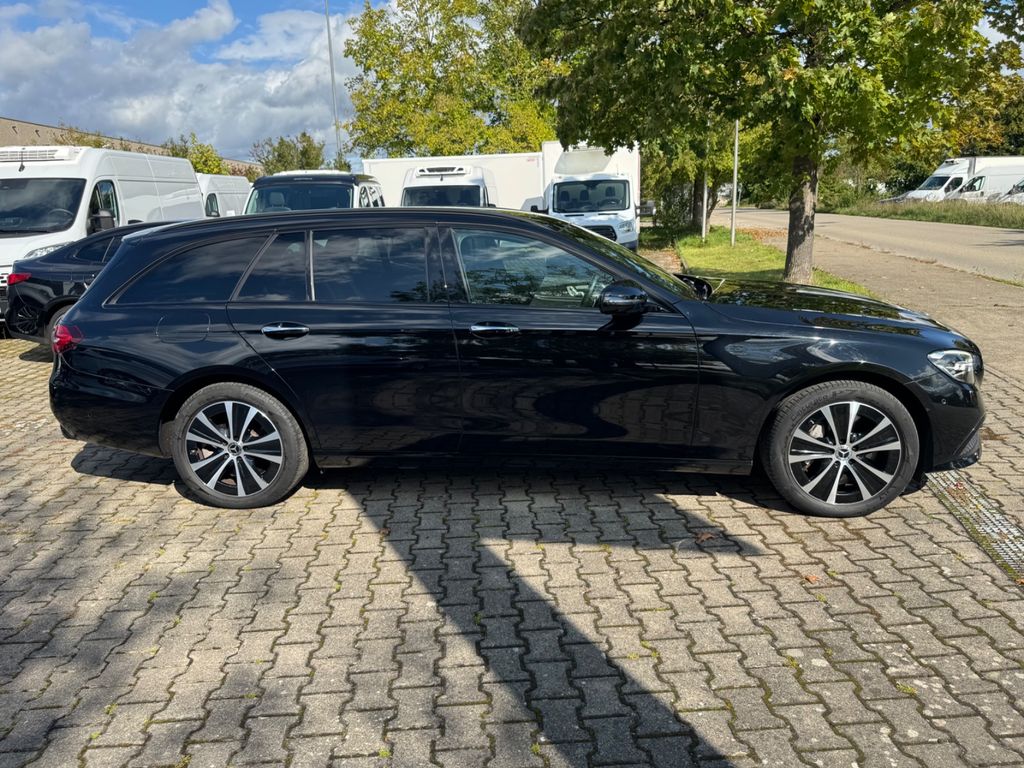 Mercedes-Benz E 300 2021