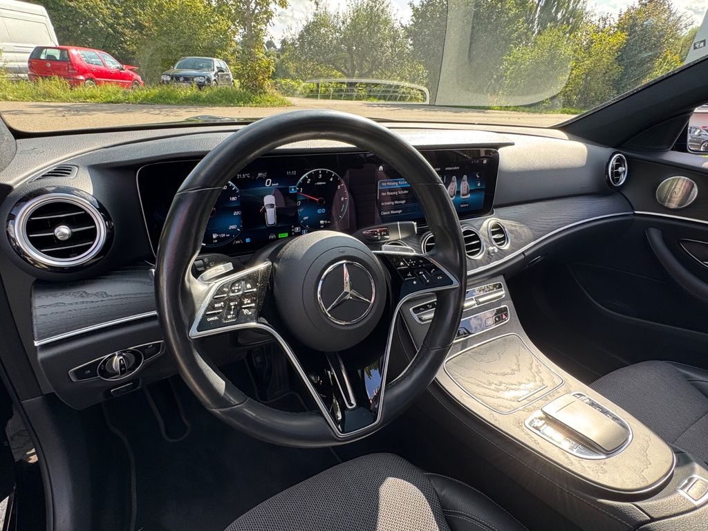 Mercedes-Benz E 300 2021