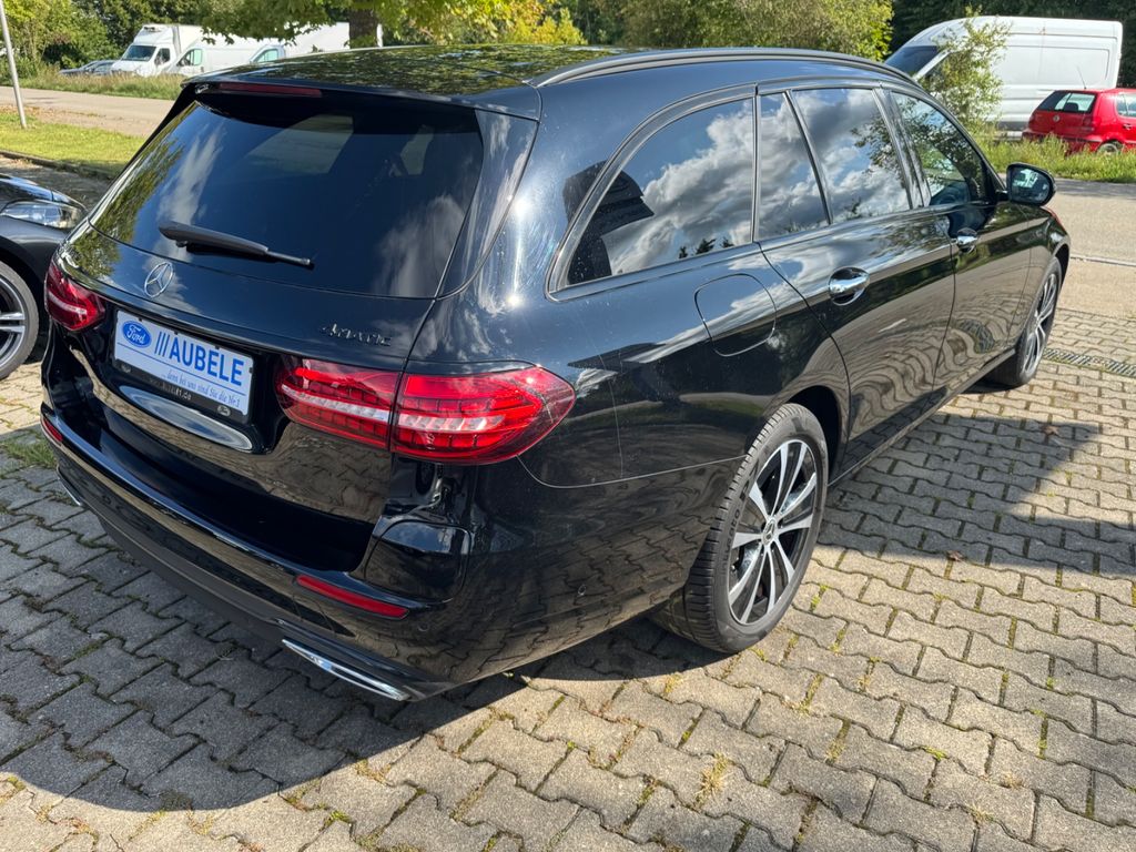 Mercedes-Benz E 300 2021