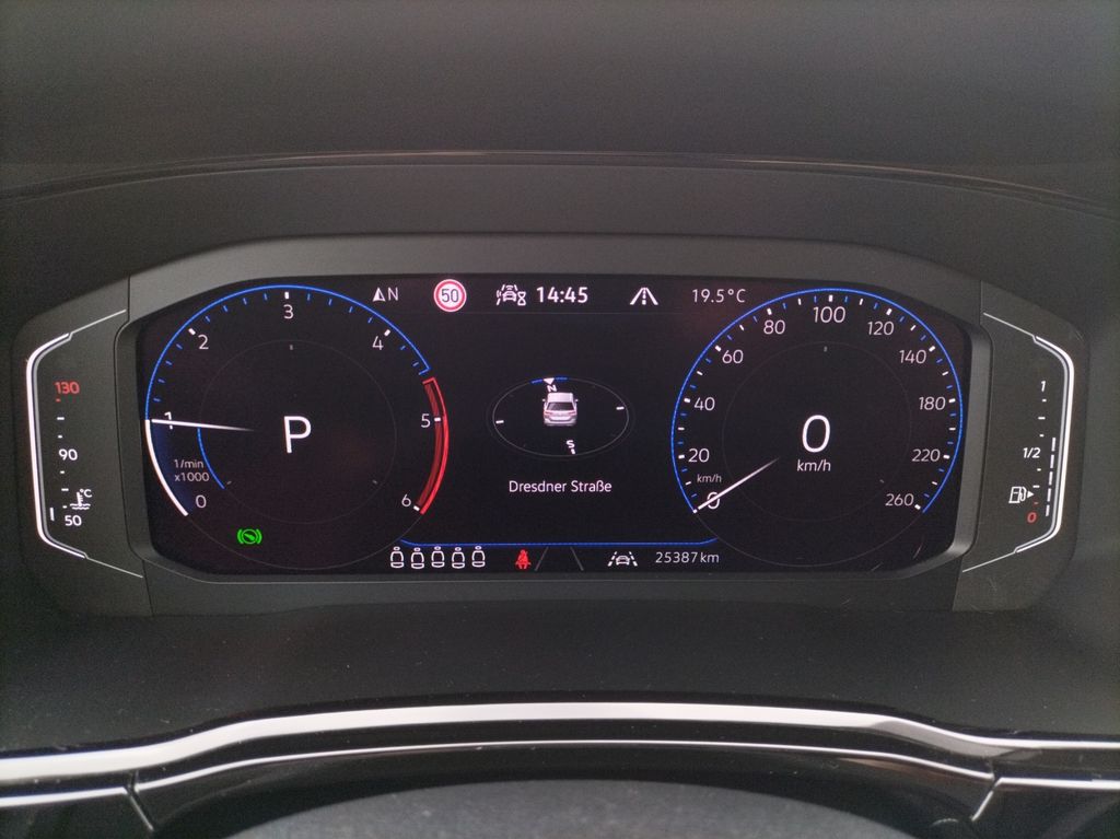 Volkswagen Touran 2025