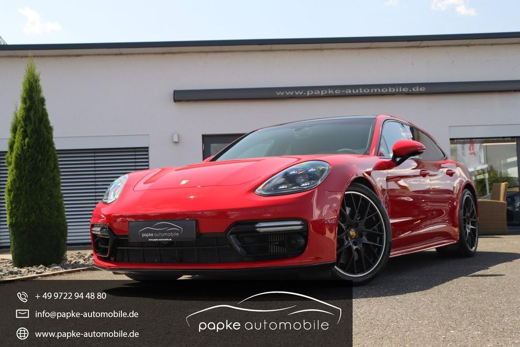Porsche Panamera 2021