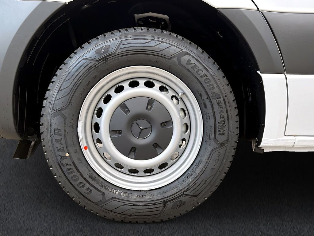 Mercedes-Benz Sprinter 2025