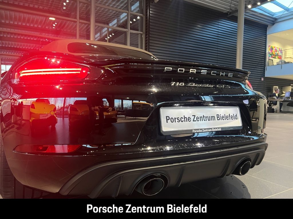 Porsche Boxster 2024