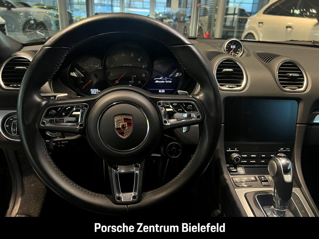 Porsche Boxster 2024