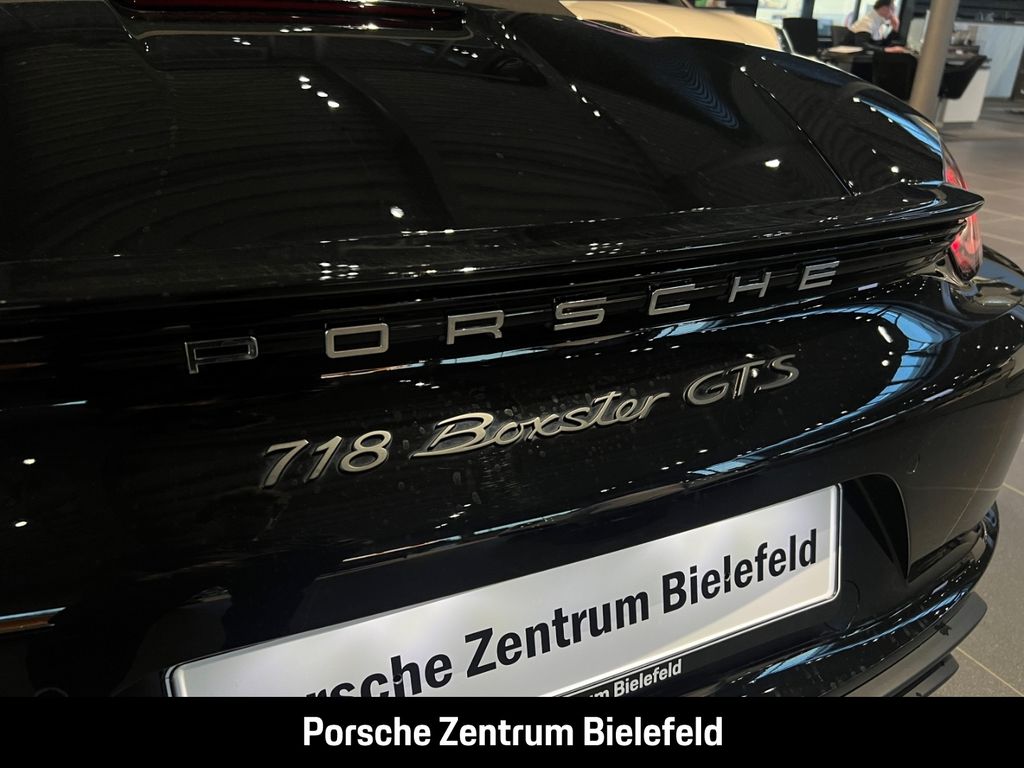 Porsche Boxster 2024