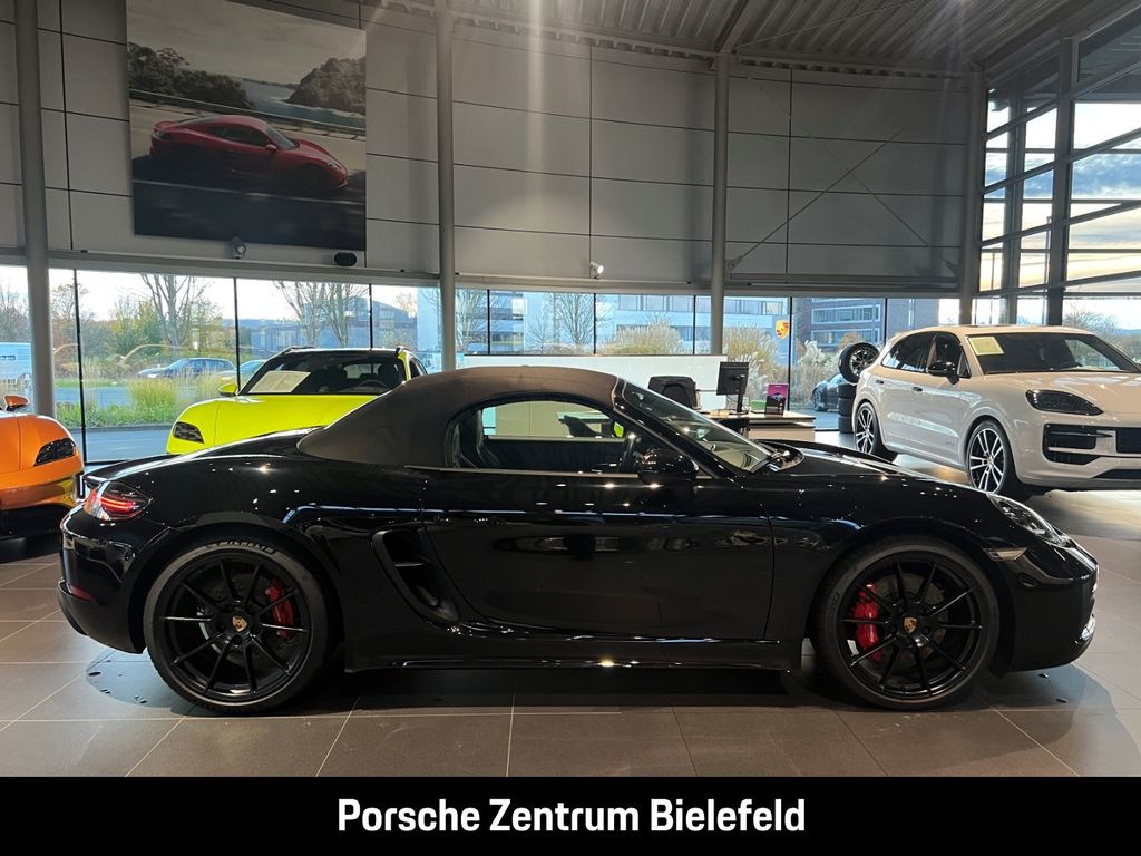 Porsche Boxster 2024