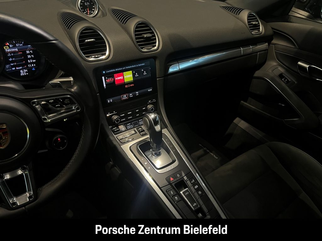 Porsche Boxster 2024