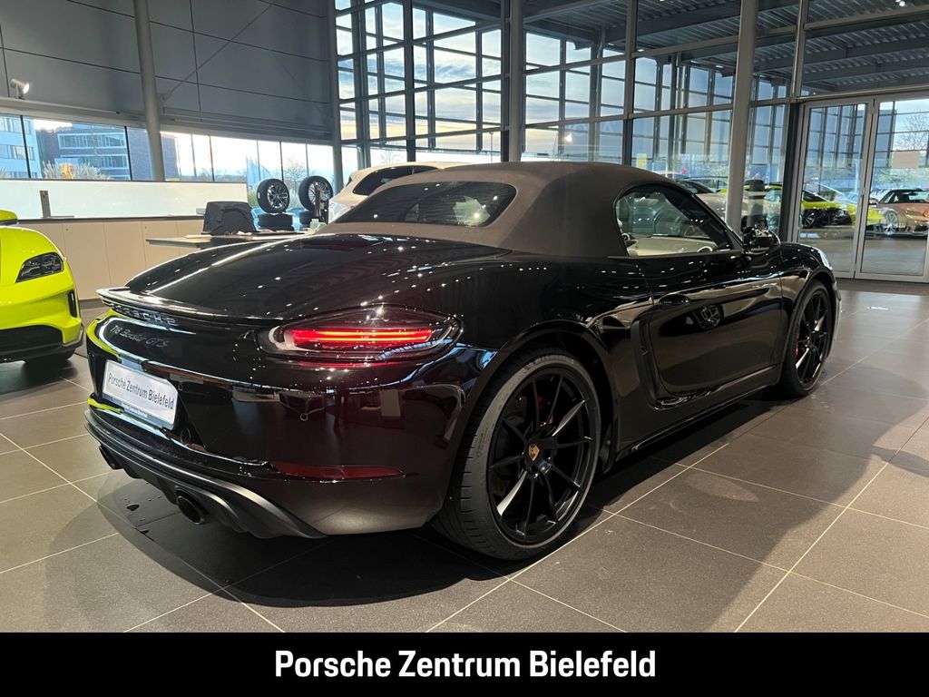Porsche Boxster 2024