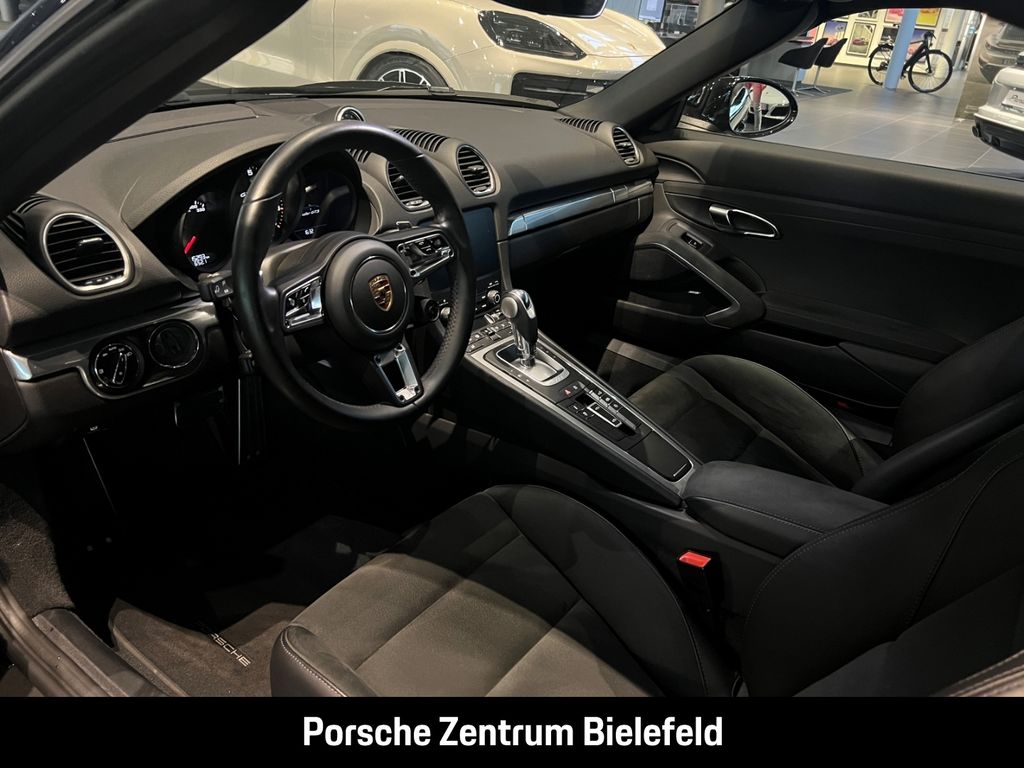 Porsche Boxster 2024