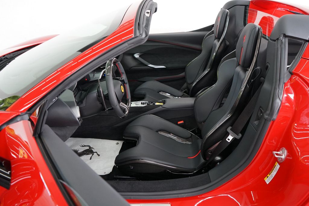 Ferrari 296 GTS 2025