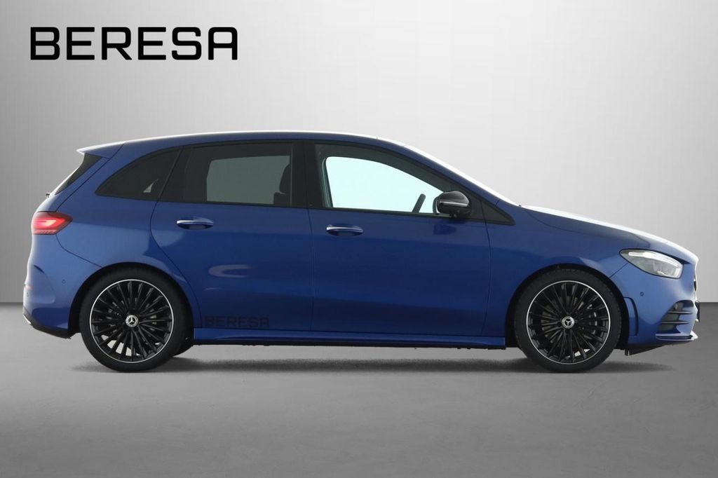 Mercedes-Benz B 220 2025