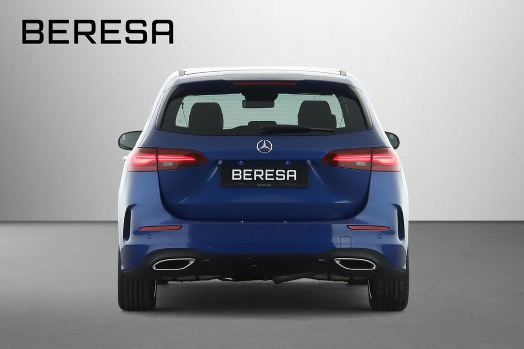 Mercedes-Benz B 220 2025
