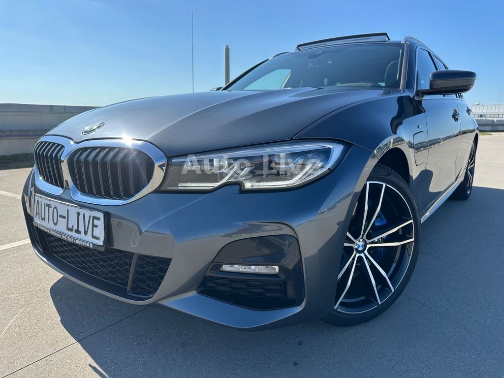 BMW 330 2021