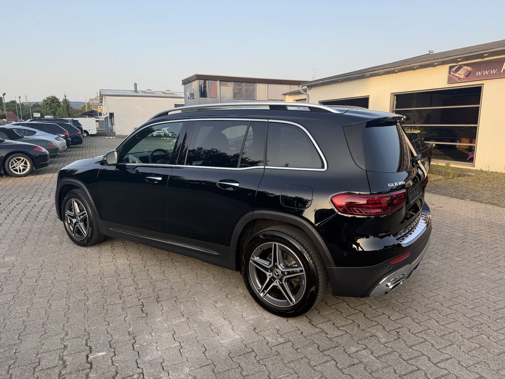 Mercedes-Benz GLB 180 2025