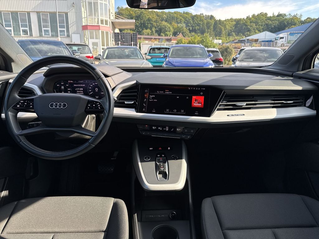 Audi Q4 e-tron 2023