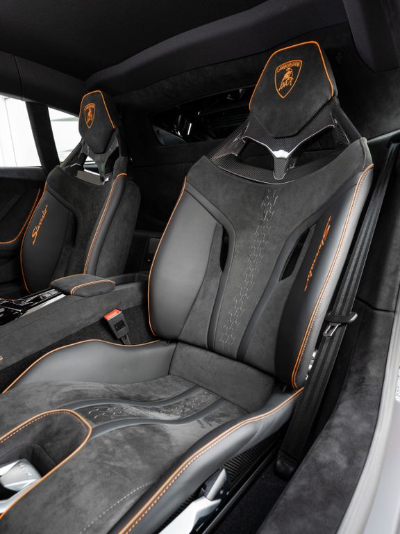 Lamborghini Huracán 2024