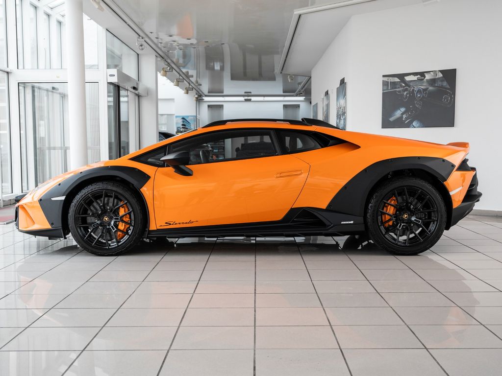 Lamborghini Huracán 2024