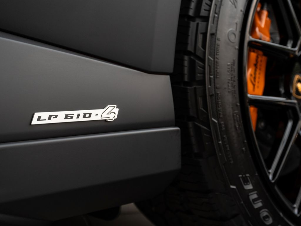 Lamborghini Huracán 2024