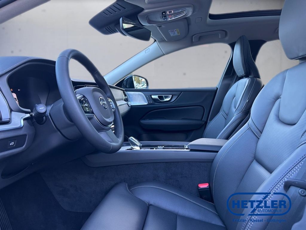 Volvo V60 Cross Country 2024