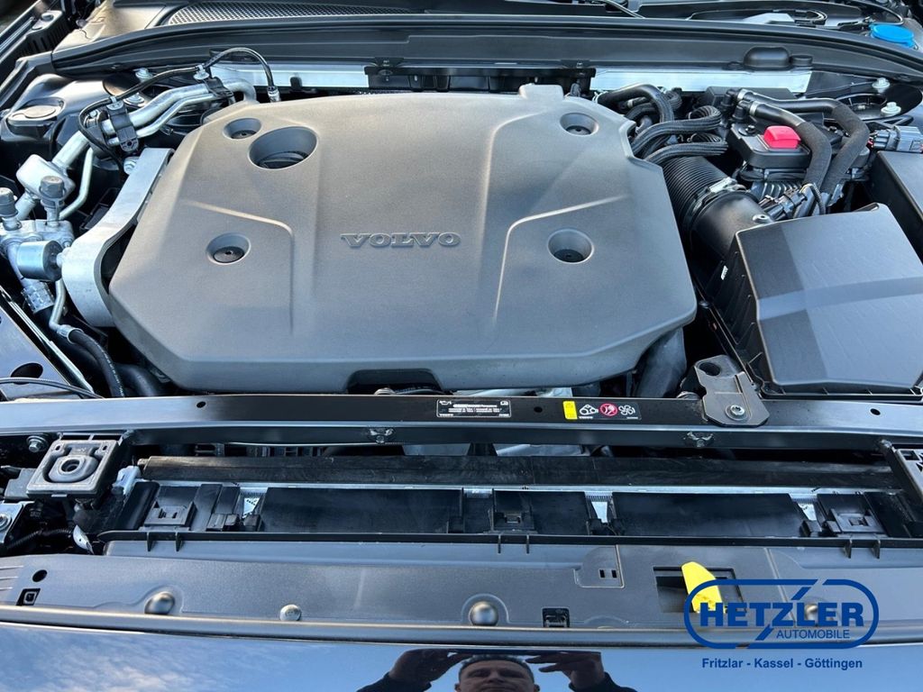 Volvo V60 Cross Country 2024