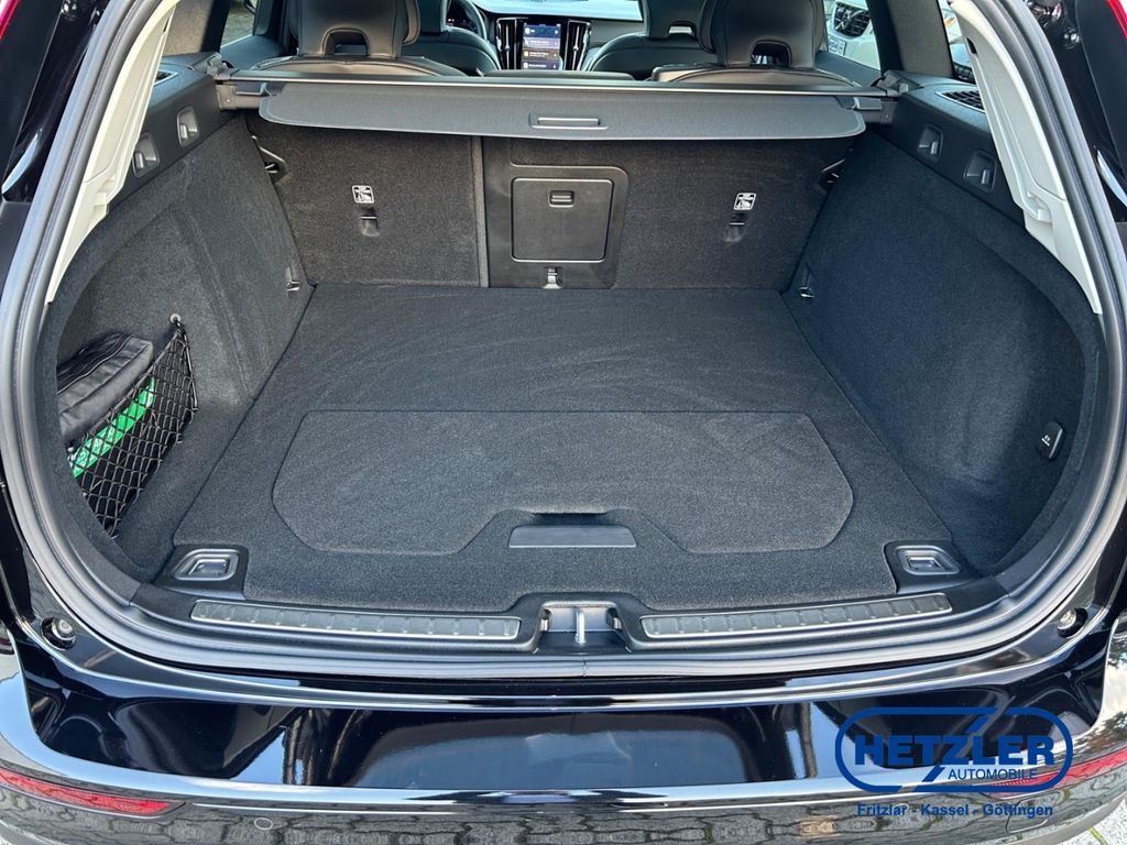 Volvo V60 Cross Country 2024