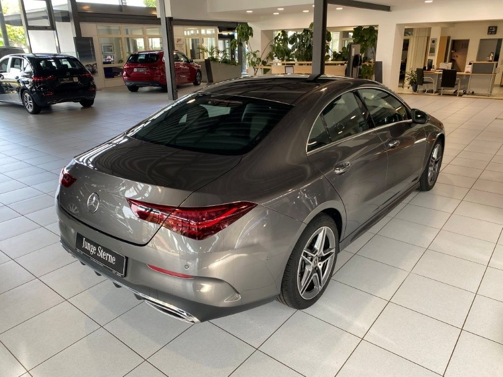 Mercedes-Benz CLA 200 2024