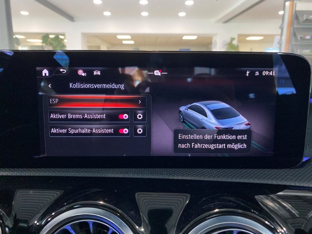 Mercedes-Benz CLA 200 2024