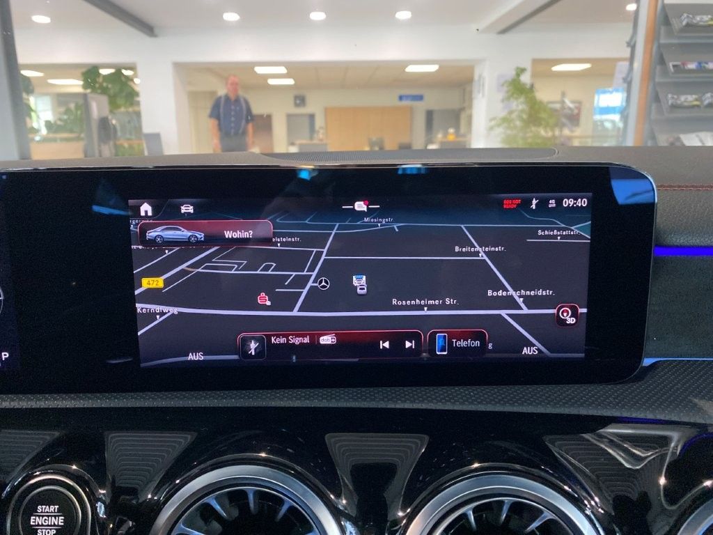 Mercedes-Benz CLA 200 2024