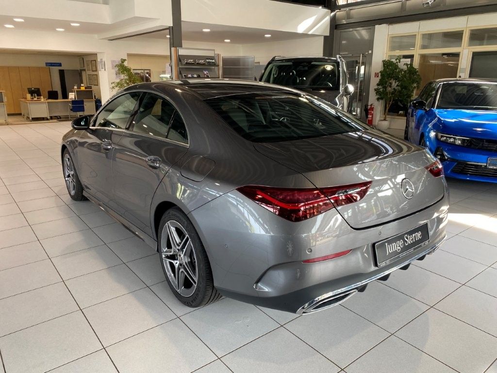 Mercedes-Benz CLA 200 2024