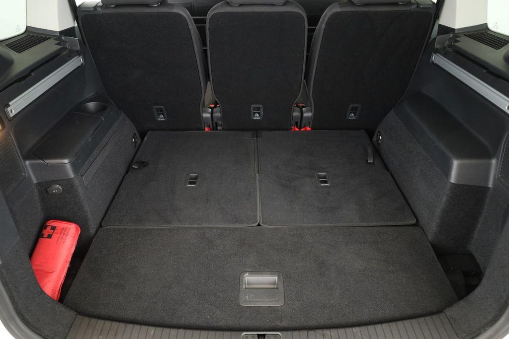 Volkswagen Touran 2025