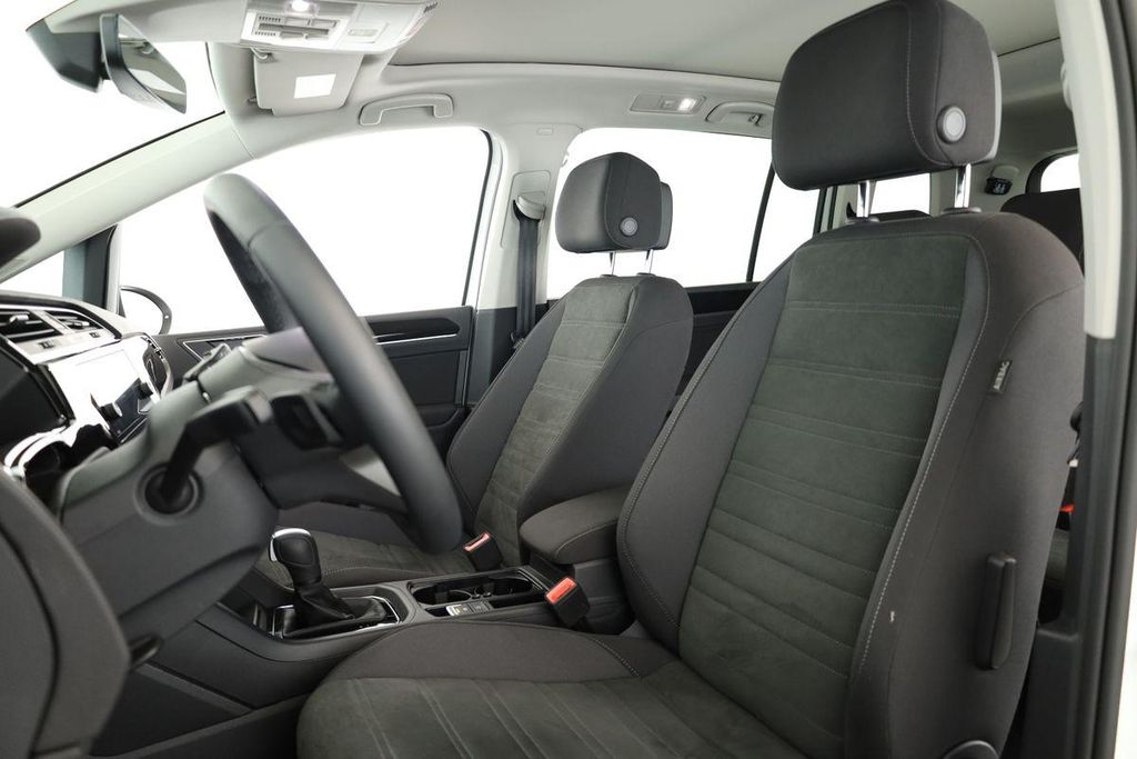 Volkswagen Touran 2025